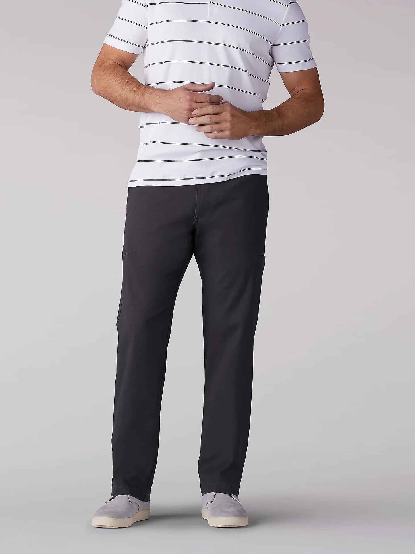 lee extreme motion cargo pant shadow front