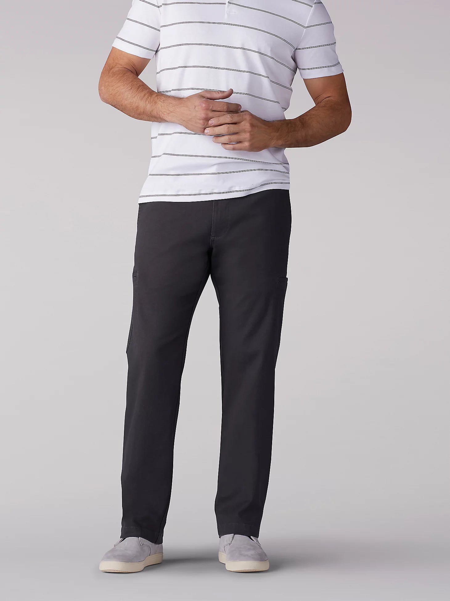 lee extreme motion cargo pant shadow front