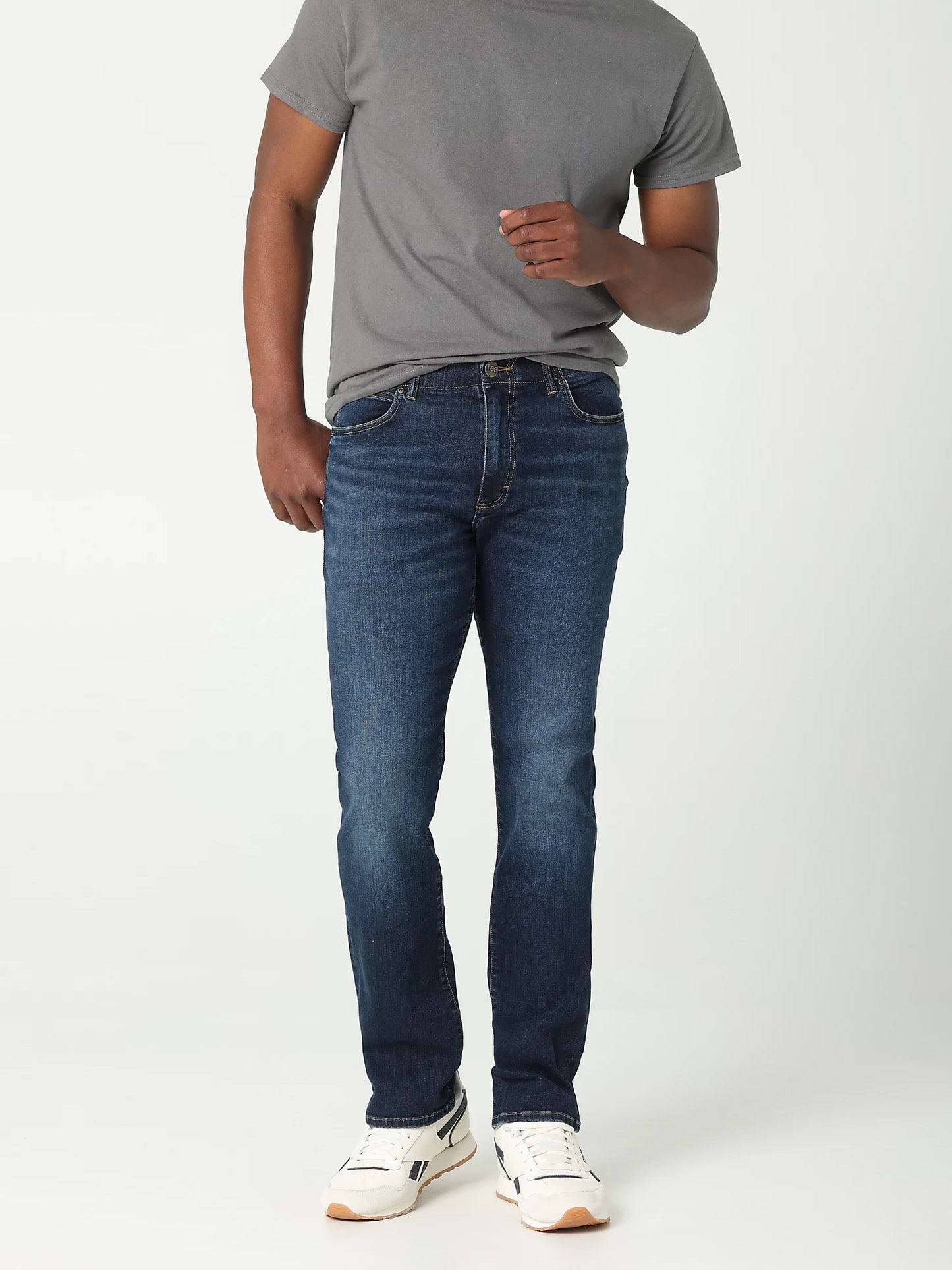 Men's Lee Extreme Motion Straight Leg Jean